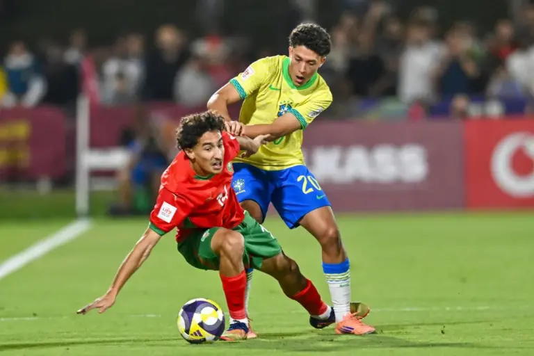 https___www.afrik-foot.com_app_uploads_2025_11_Maroc-Bresil-U17